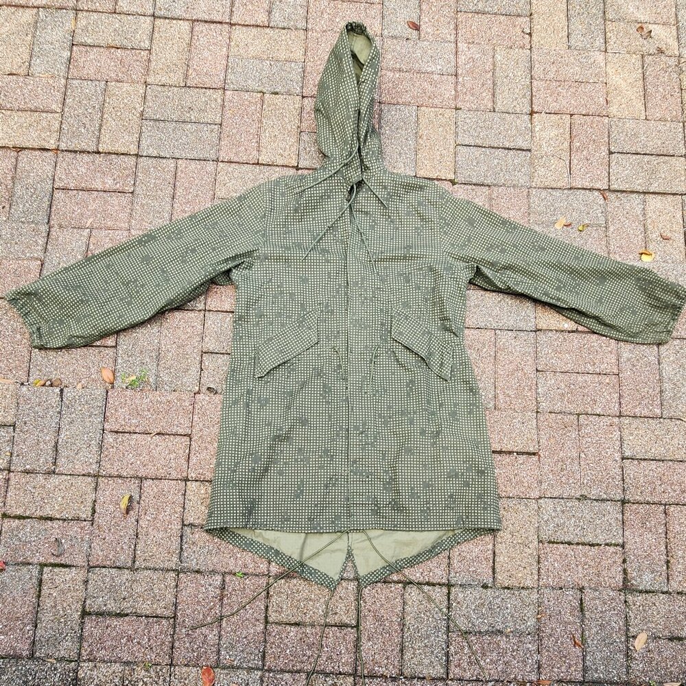 U.S. Military Parka Night Camouflage Desert Medium Vintage Army